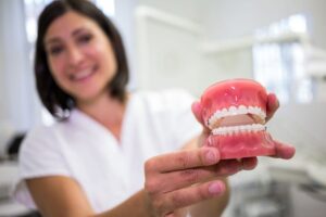 Guide to Maintain Dentures